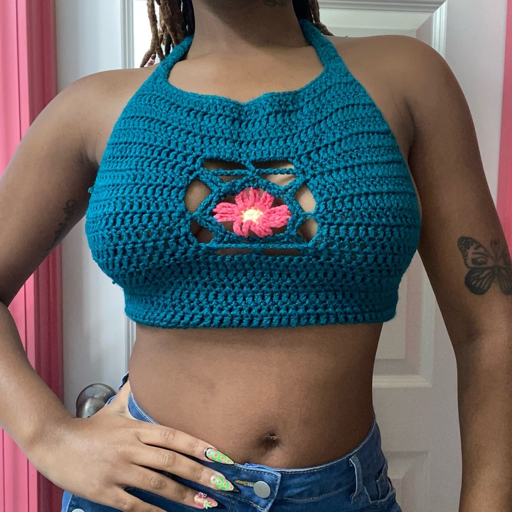 Handmade Teal Crochet Halter Top w/ a Pink Flower Detail 🌺🧵